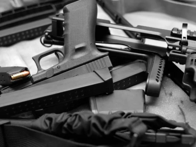 pile of guns
